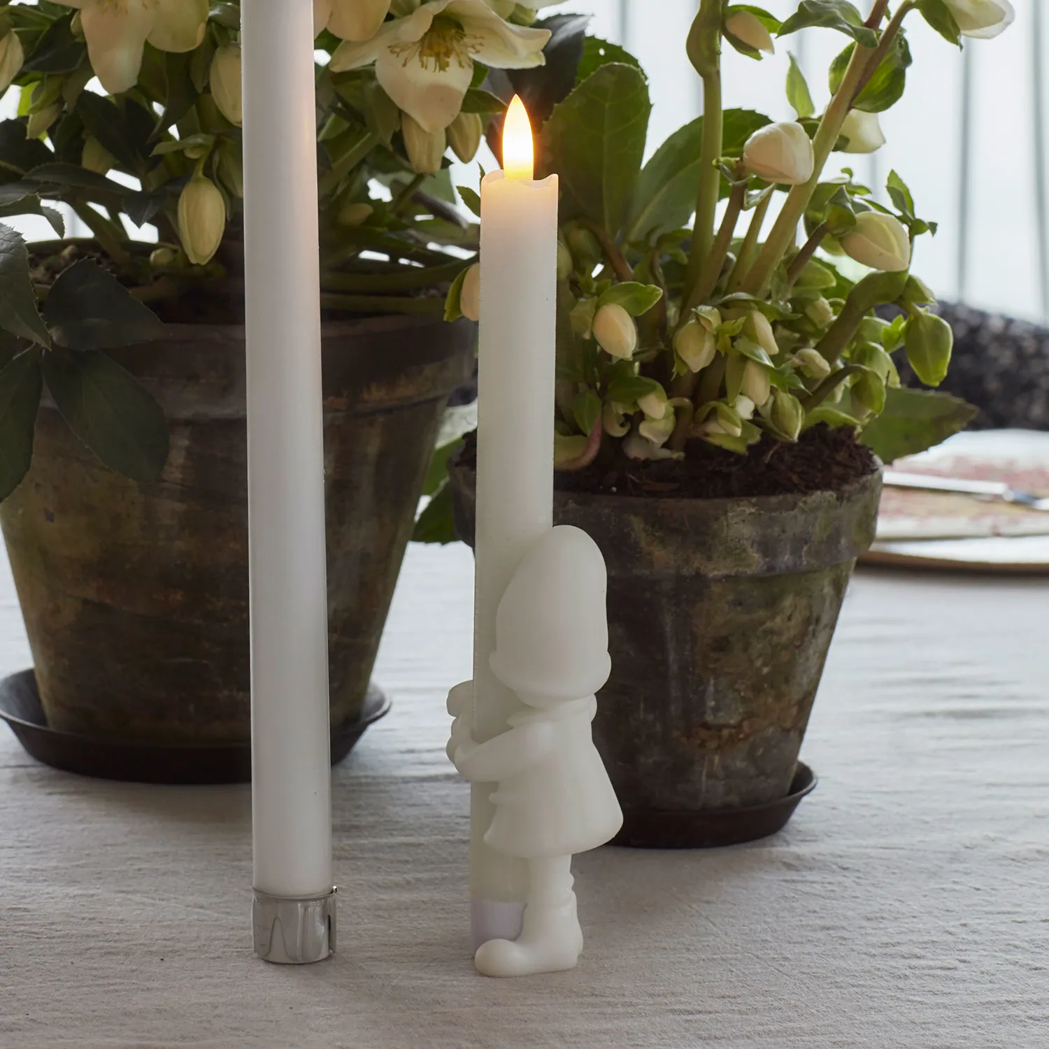 Tinka nisse med kronelys, 24,5 cm