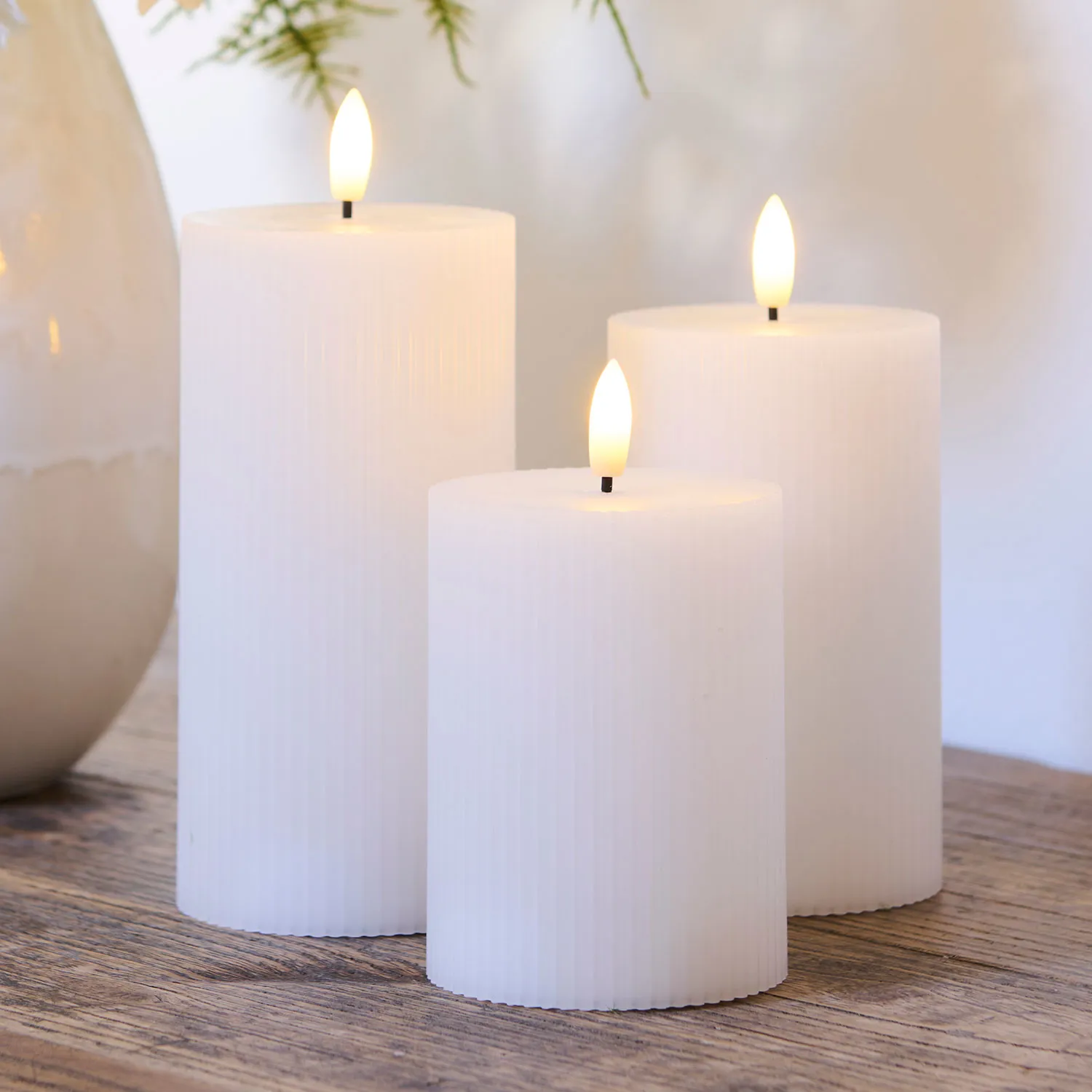 Smilla Rechargeable Pillar Ø7,5cm, 3 pcs, White