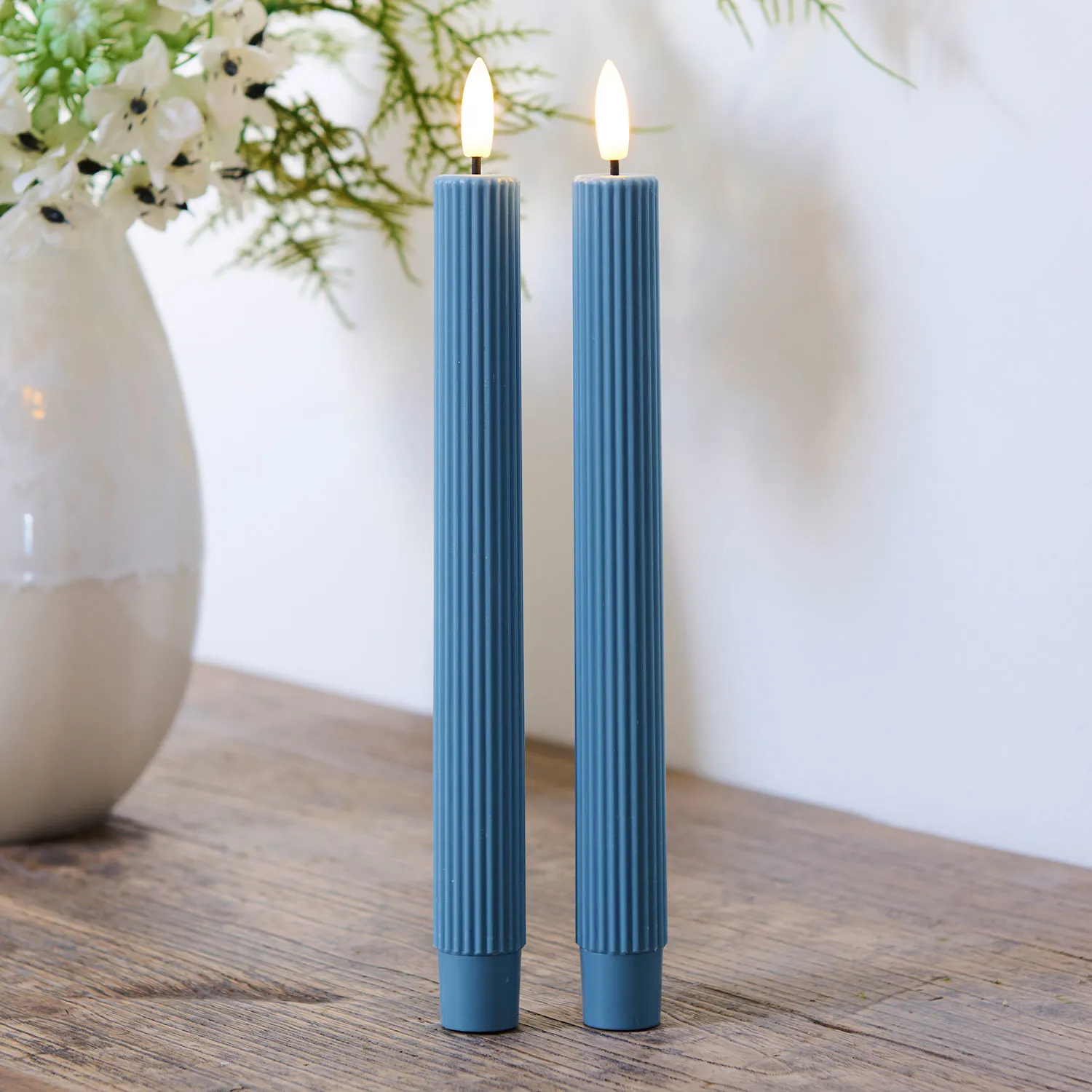 Smilla Rechargeable Taper Ø2x25cm, 2 pcs, Blue
