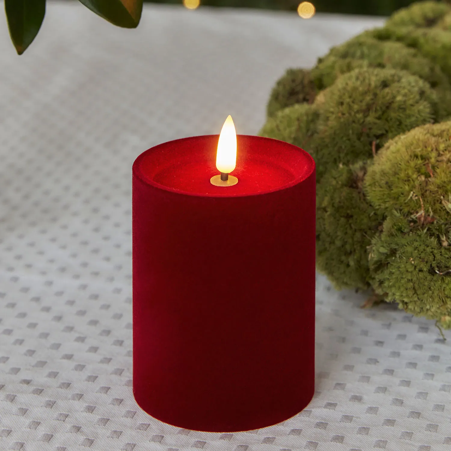 Sille Velvet Pillar - Ø7.5 x 10cm, Cherry