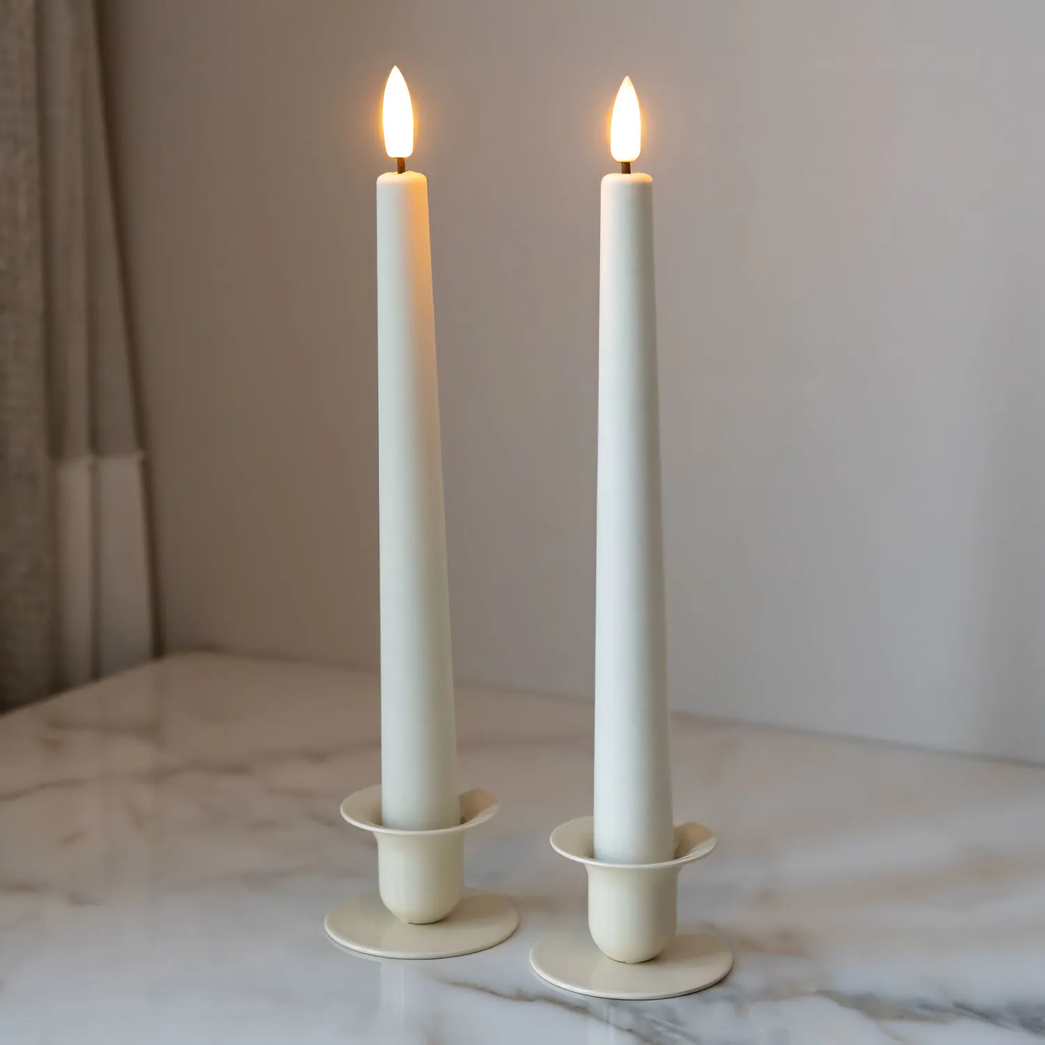 Sille Velvet Taper 2 pcs - Ø2 x 25cm, Ivory
