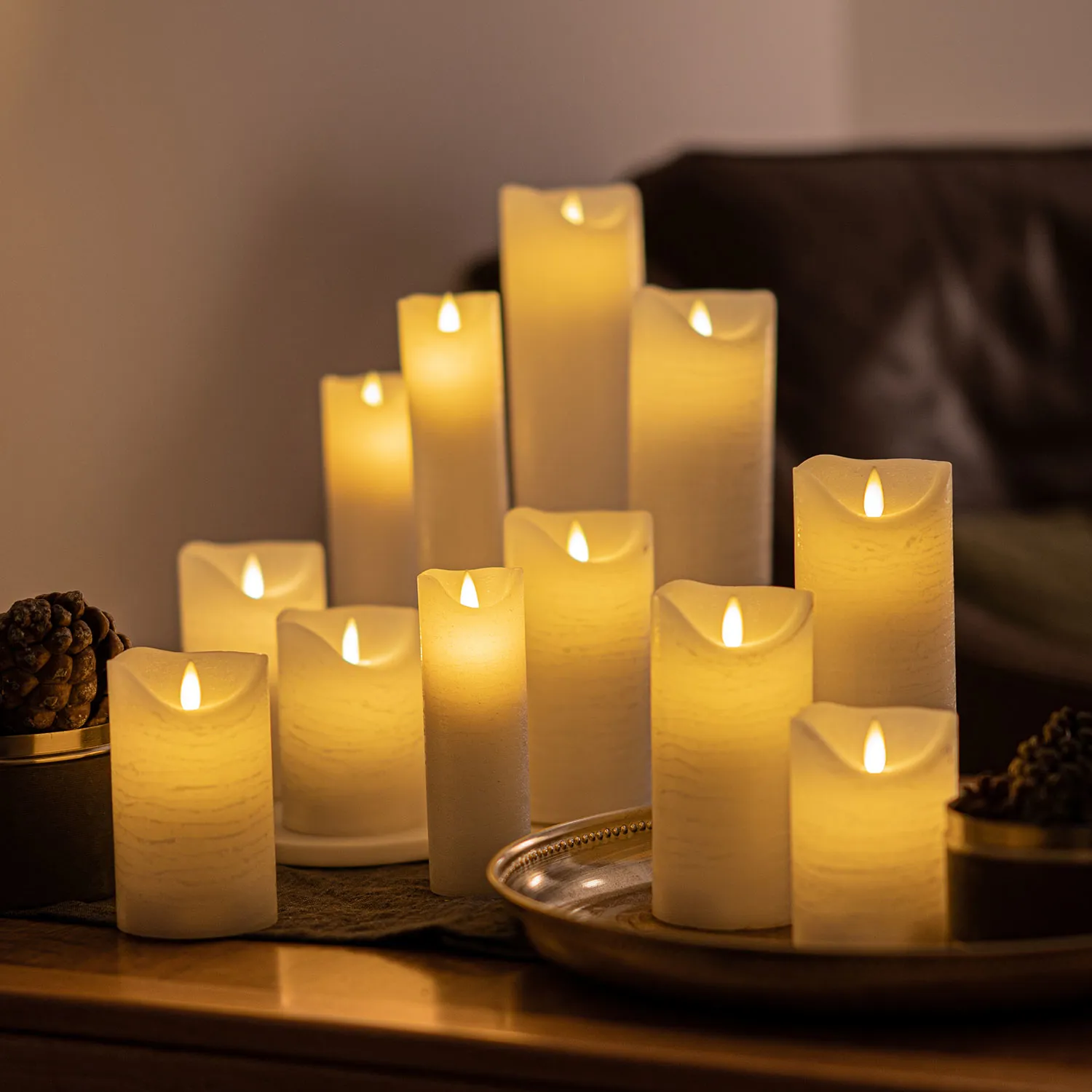 Sara Pillar Candle Ø7.5 x 30cm, White