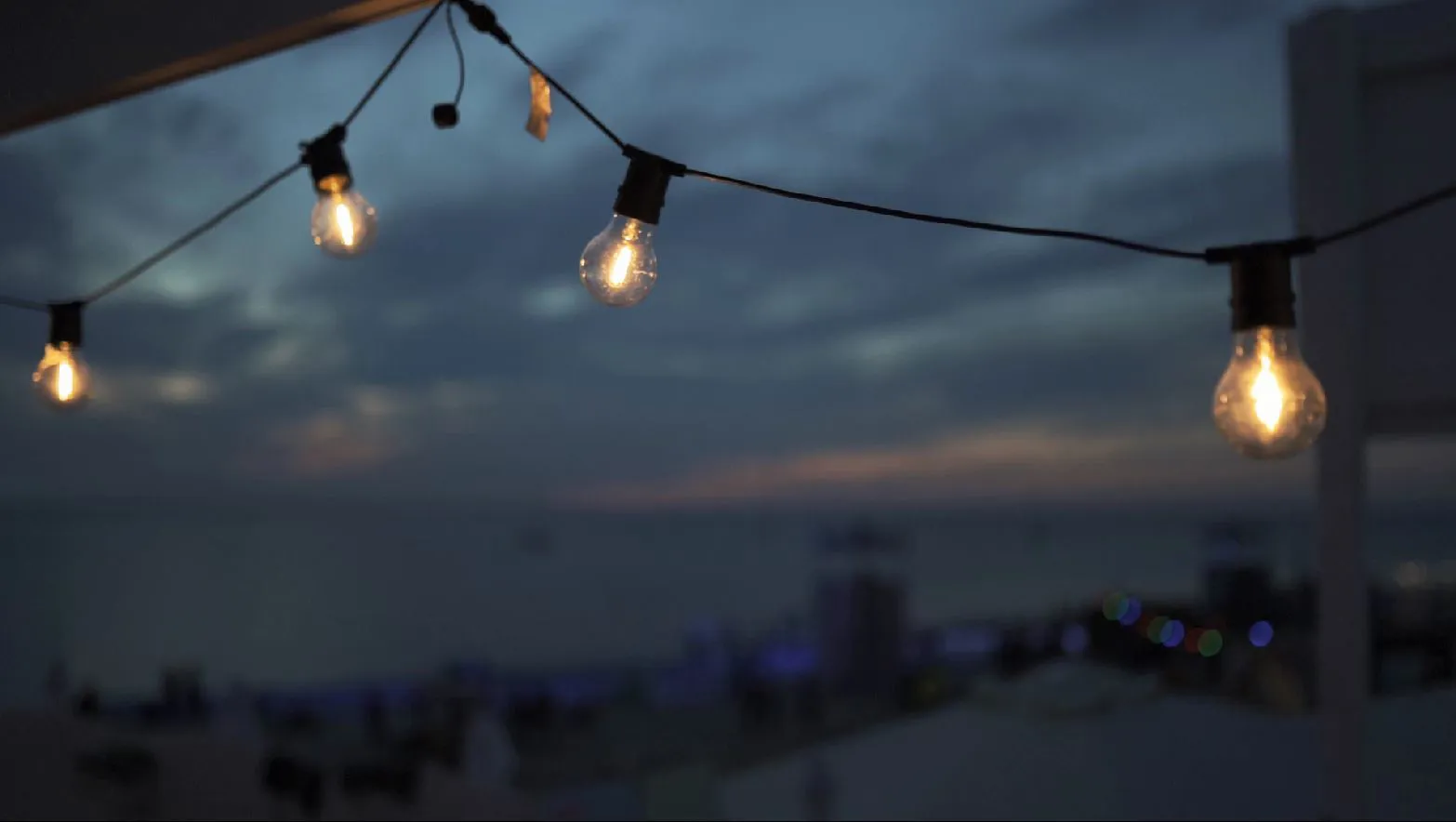 Samson lighting in use