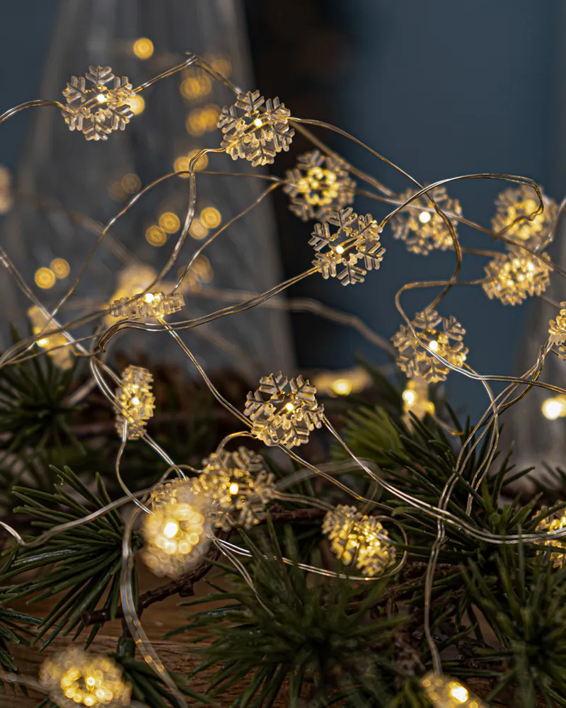 Nynne Snowflake 20 LED, 1.9m, Silver