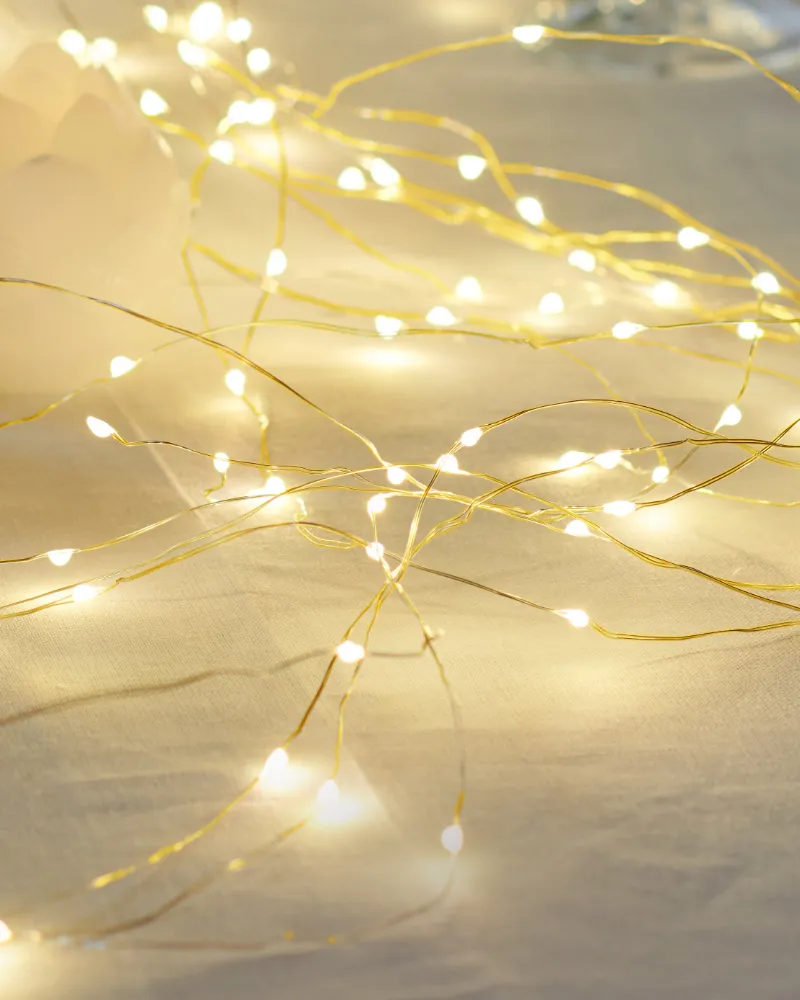 Knirke 160 LED, 15,9 m, Guld