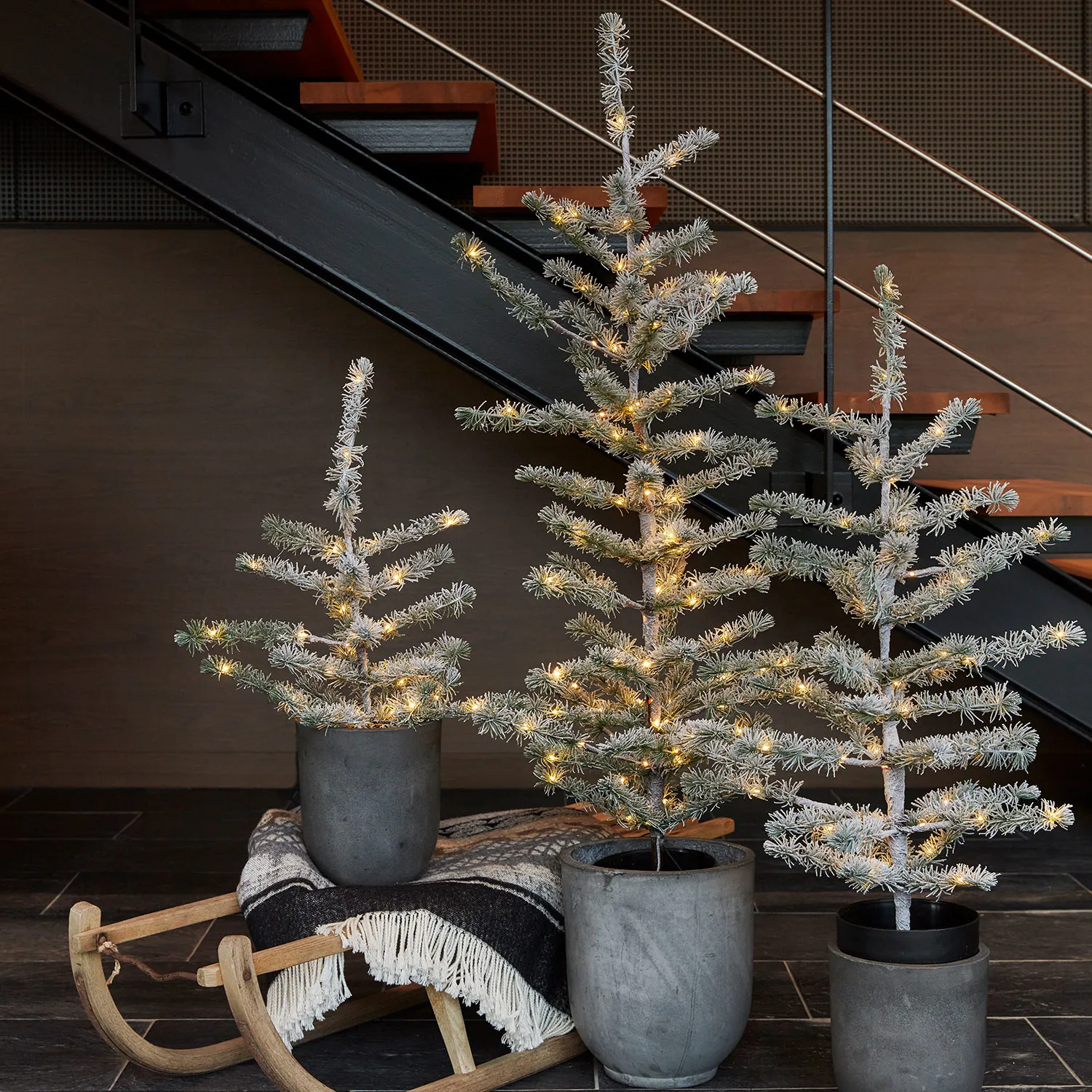 Alfred Tree 0.9m, Snowy - 60 LED