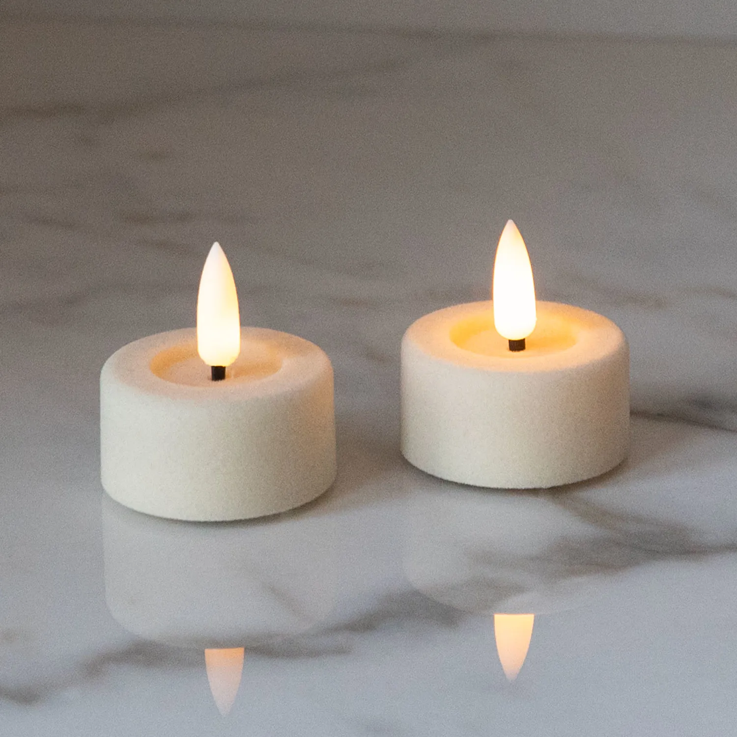 Sille Velvet Tealight 2 pcs - Ø4.5 x 2.2cm, Ivory