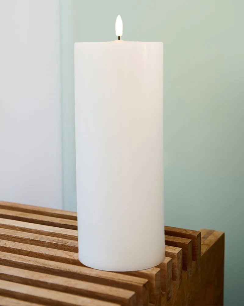 Sille Genopladelig Bloklys Ø10 x 25 cm, Hvid