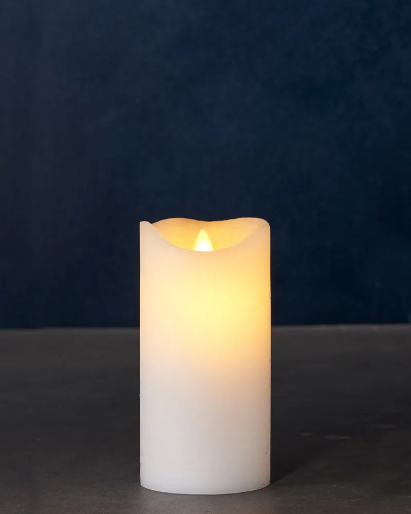 Sara Pillar Candle Ø7.5 x 15cm, White