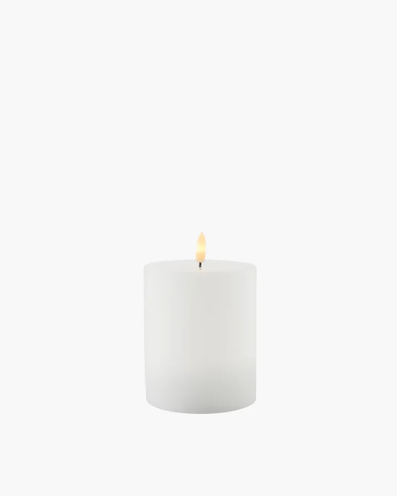 Sille Rechargeable Pillar Candle Ø10 x 12.5cm, White