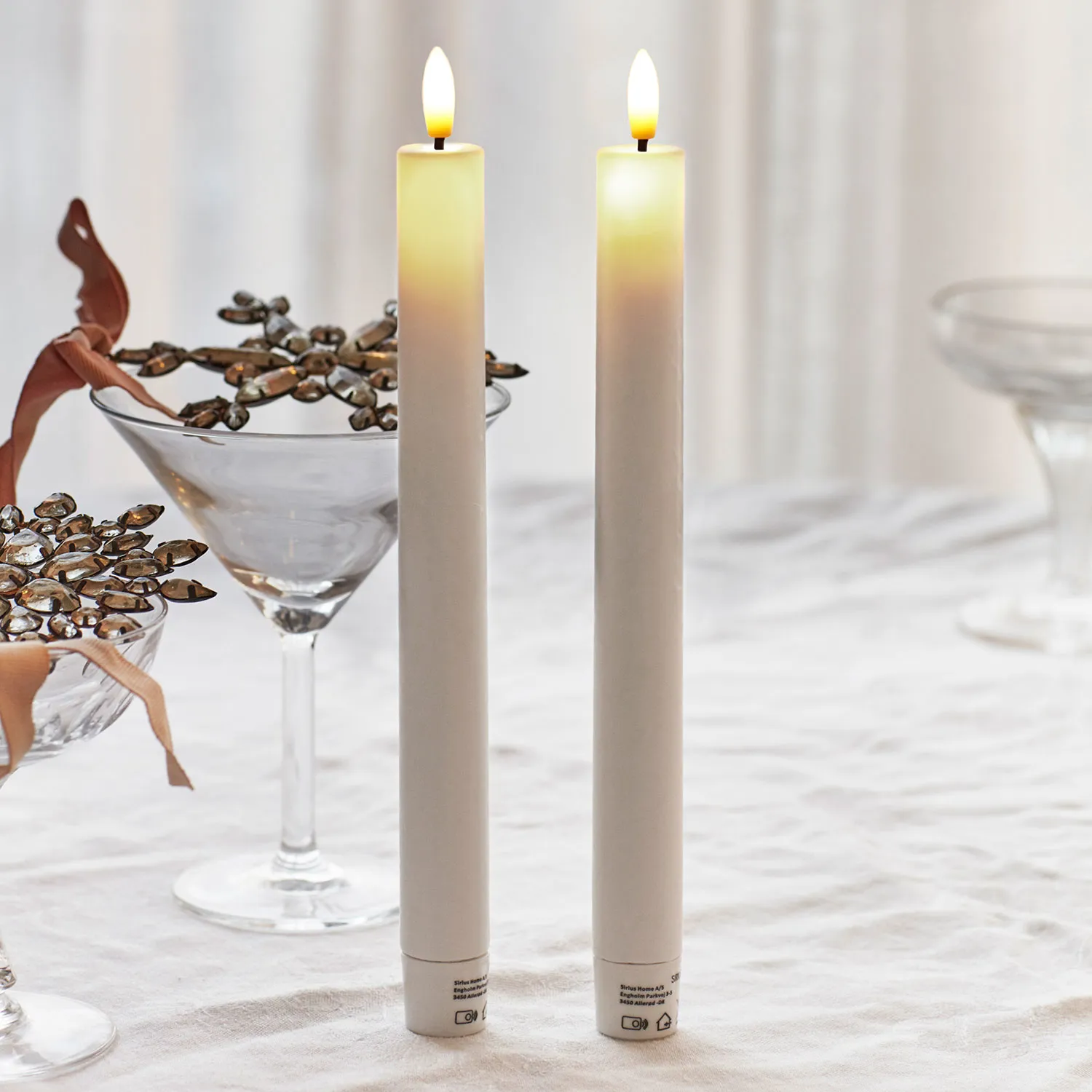 Sille Lacquer Taper 2 pcs - 24.5cm, Ivory