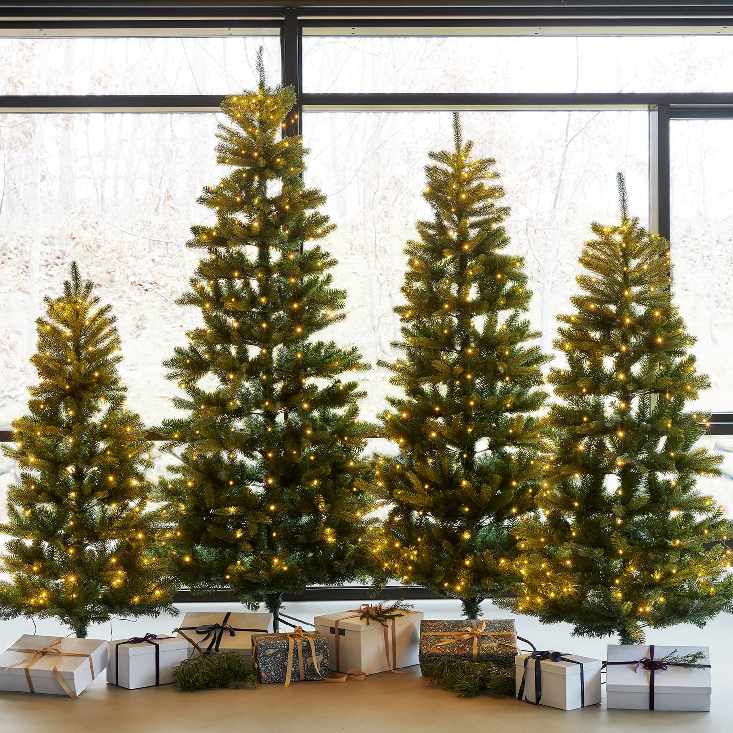 Elton Tree 2.4m, Green - 312 LED