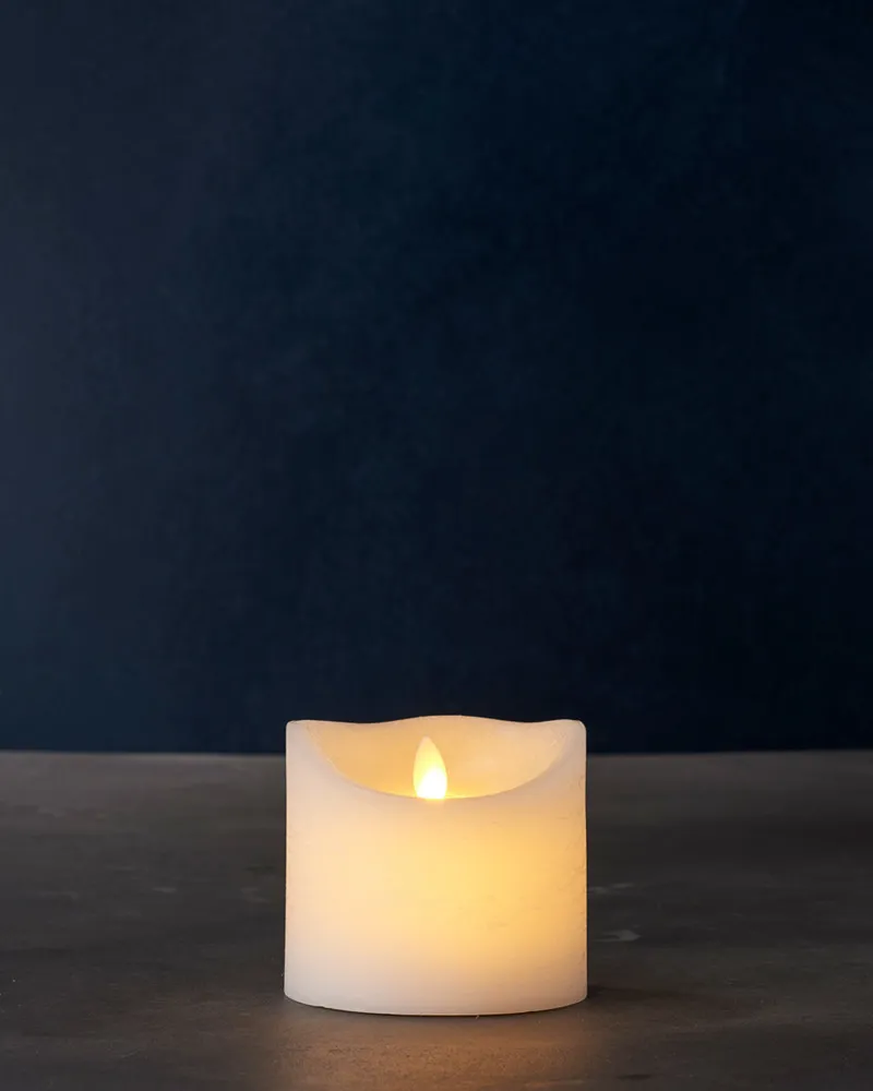 Sara Pillar Candle Ø10 x 10.4cm, White