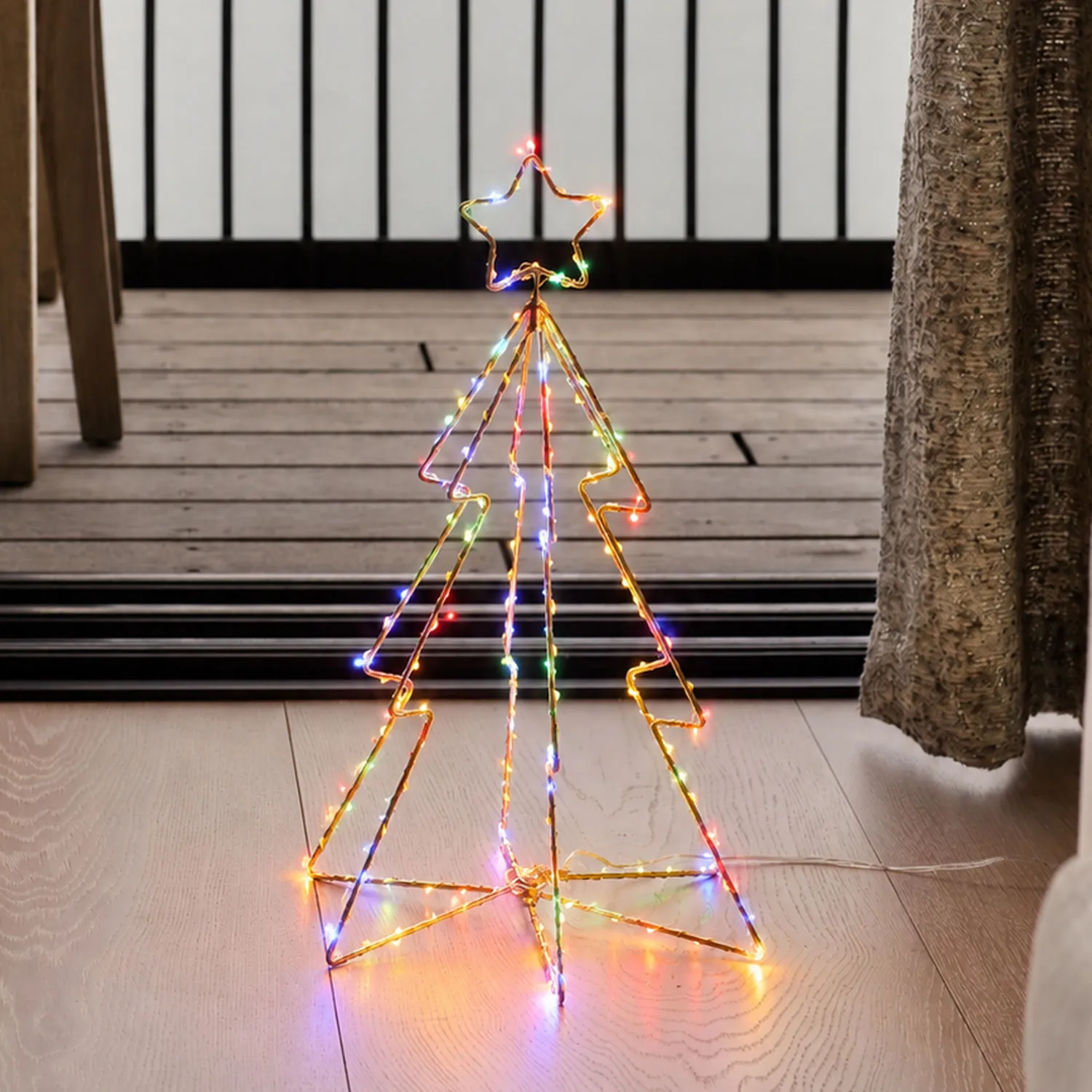 Esther Tree 45cm - 160 LED
